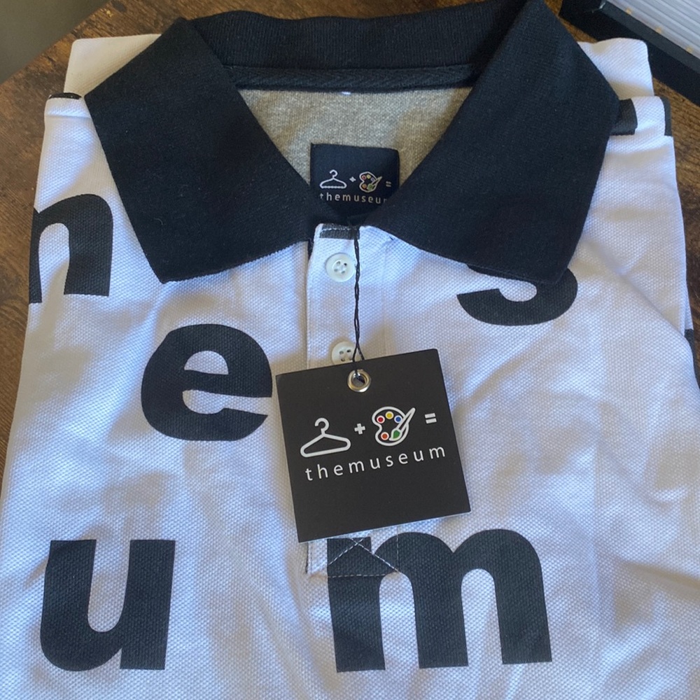New The Museum DC Short Sleeve Shirt